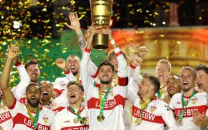 Soi Kèo Stuttgart - Những Chú Thiên Nga Trắng Bay Cao Tại Bundesliga